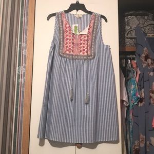 Boutique Dresd size Large